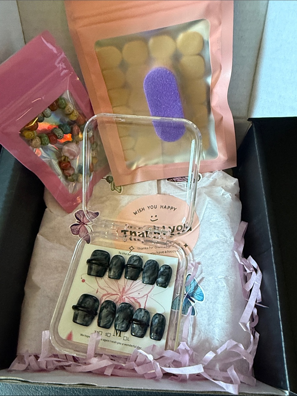 Handmade Marble Black Press-On short Nails kit. Medium size